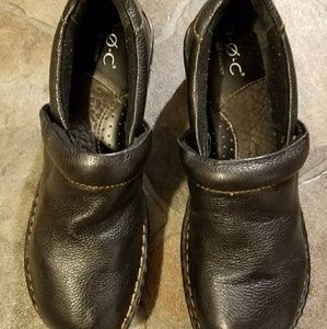 🌟SOLD🌟 Women's BOC Size 7 black shoes